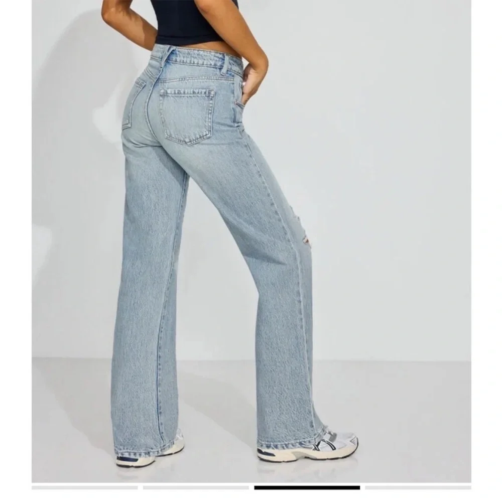 Garage denim distressed
